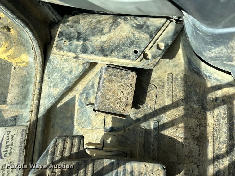 image for item DQ6423 2015 Komatsu PC88MR-10 mini excavator