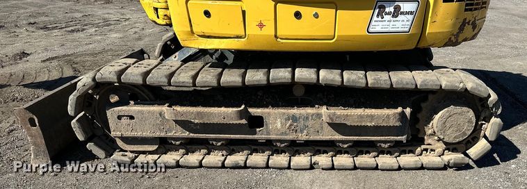 image for item DQ6423 2015 Komatsu PC88MR-10 mini excavator