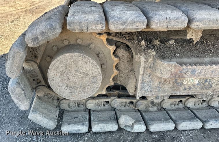 image for item DQ6423 2015 Komatsu PC88MR-10 mini excavator