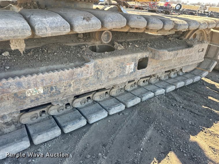 image for item DQ6423 2015 Komatsu PC88MR-10 mini excavator