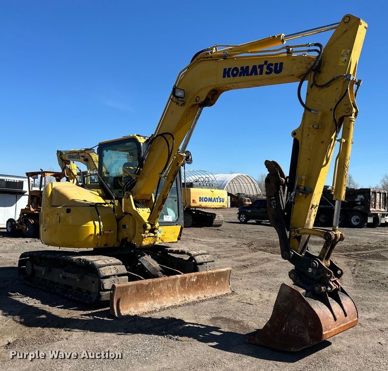 image for item DQ6424 2017 Komatsu  PC88MR-10 mini excavator