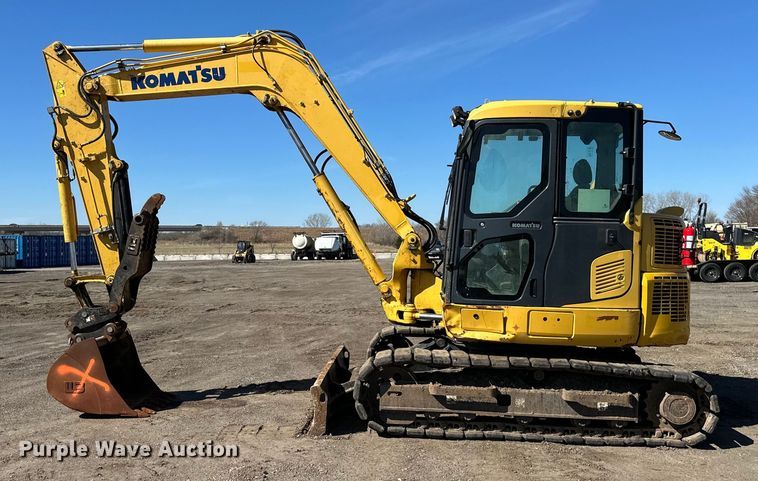 image for item DQ6424 2017 Komatsu  PC88MR-10 mini excavator