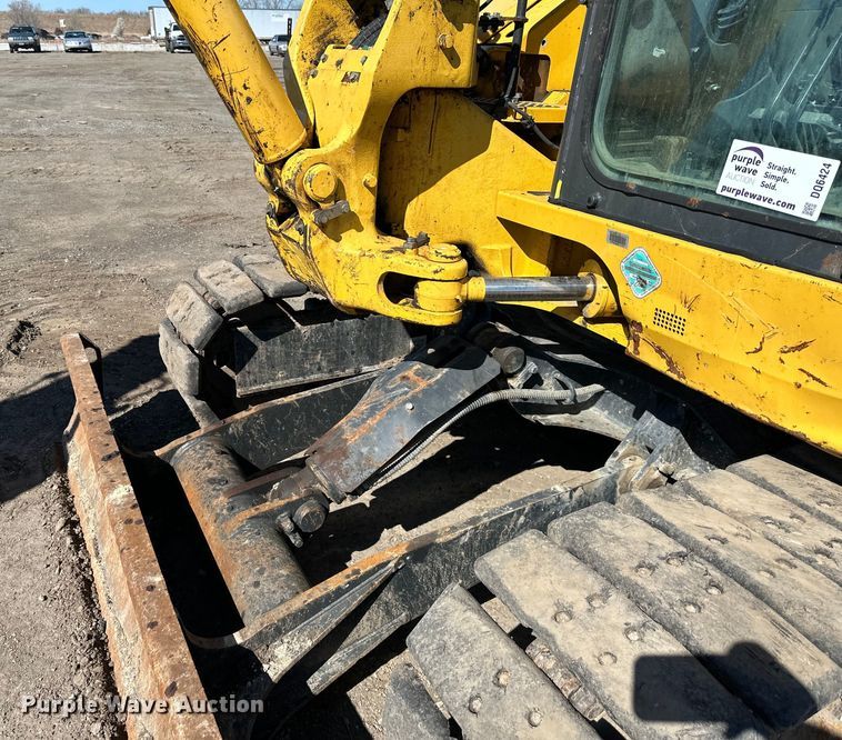 image for item DQ6424 2017 Komatsu  PC88MR-10 mini excavator