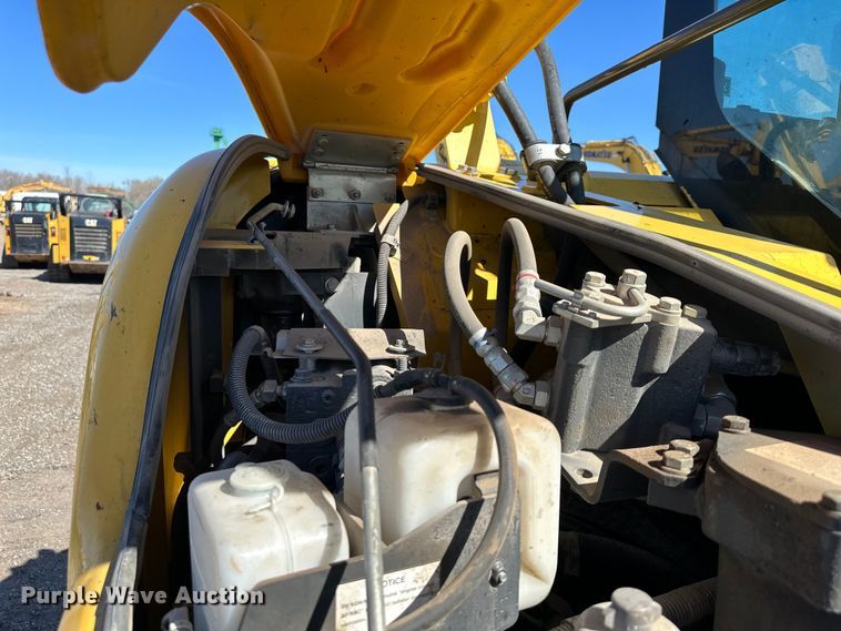 image for item DQ6424 2017 Komatsu  PC88MR-10 mini excavator