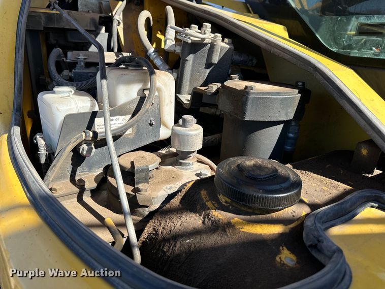 image for item DQ6424 2017 Komatsu  PC88MR-10 mini excavator