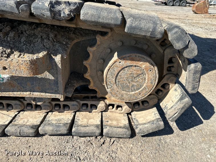 image for item DQ6424 2017 Komatsu  PC88MR-10 mini excavator