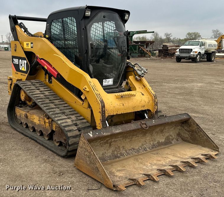 image for item DQ6425 2013 Caterpillar 299D tracked skid steer loader