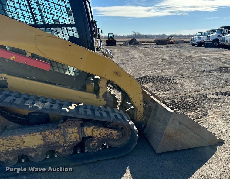 image for item DQ6426 2013 Caterpillar 299D tracked skid steer loader