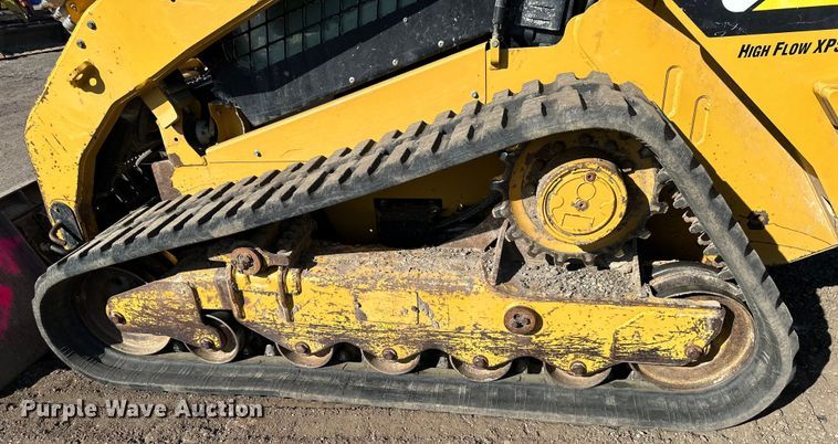image for item DQ6426 2013 Caterpillar 299D tracked skid steer loader