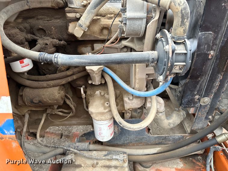 image for item DQ6427 2004 Broce  RJ350 broom