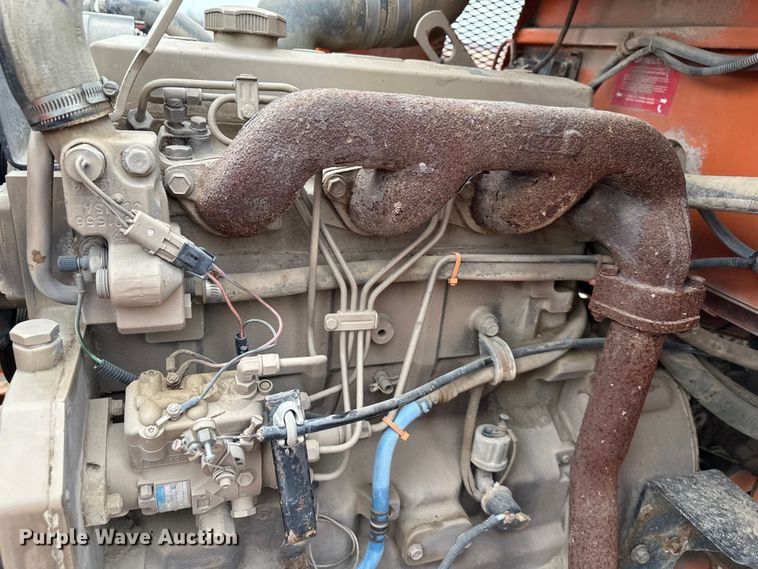 image for item DQ6427 2004 Broce  RJ350 broom