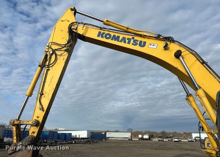 image for item DQ6428 2013 Komatsu PC360LC-10 excavator