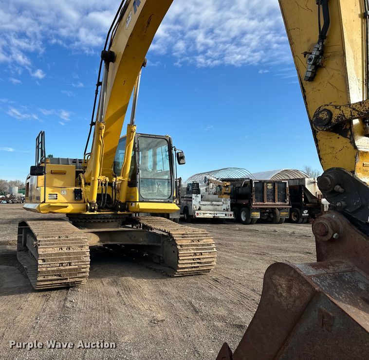 image for item DQ6428 2013 Komatsu PC360LC-10 excavator