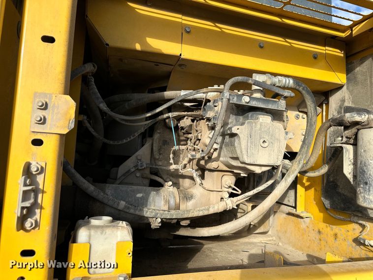 image for item DQ6428 2013 Komatsu PC360LC-10 excavator