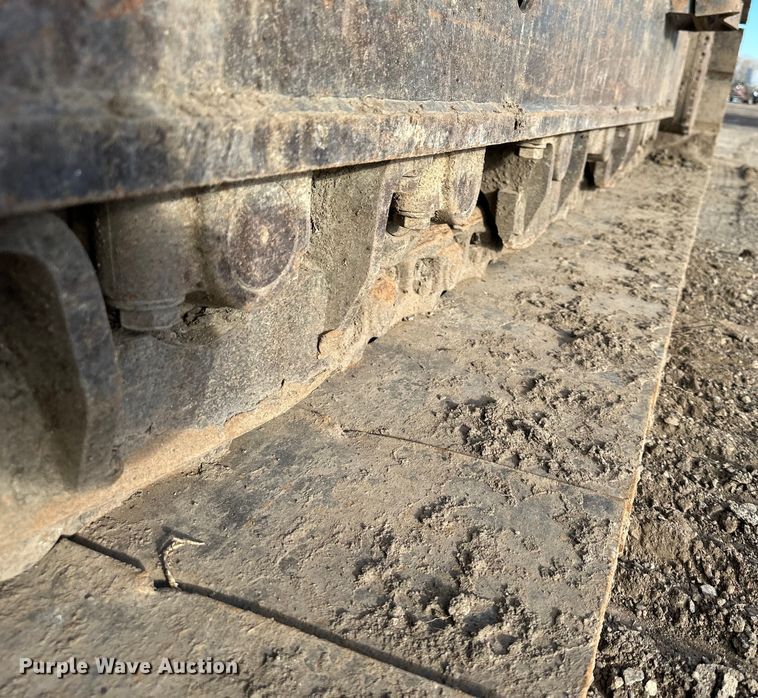 image for item DQ6428 2013 Komatsu PC360LC-10 excavator