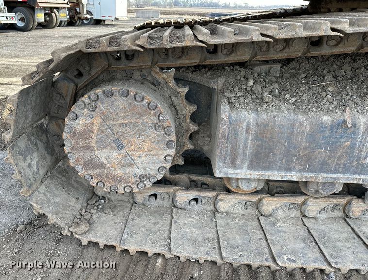 image for item DQ6428 2013 Komatsu PC360LC-10 excavator