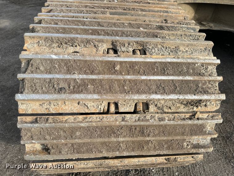 image for item DQ6428 2013 Komatsu PC360LC-10 excavator