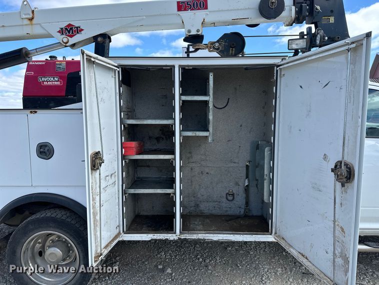 image for item DQ6433 2012 Dodge  Ram 5500 utility / service truck