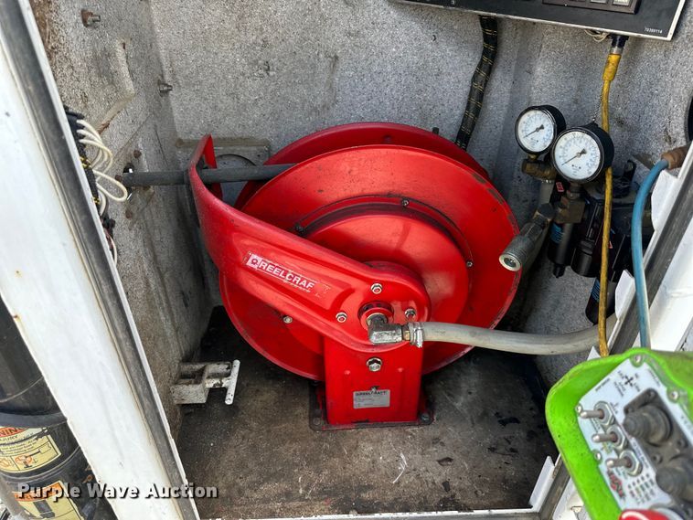 image for item DQ6433 2012 Dodge  Ram 5500 utility / service truck