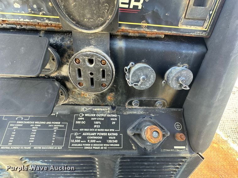 image for item DQ6433 2012 Dodge  Ram 5500 utility / service truck