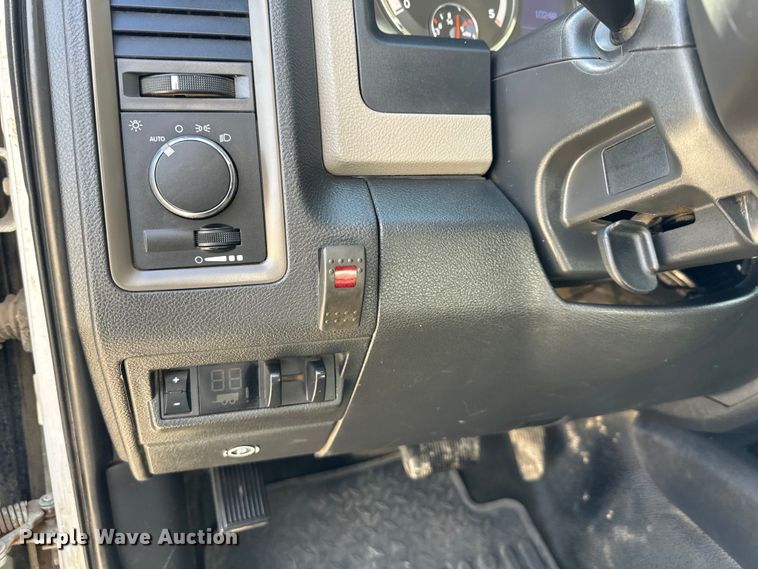 image for item DQ6433 2012 Dodge  Ram 5500 utility / service truck