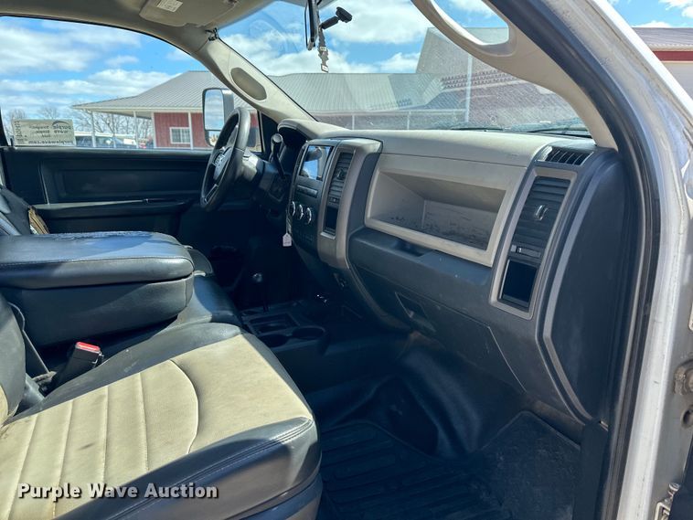 image for item DQ6433 2012 Dodge  Ram 5500 utility / service truck