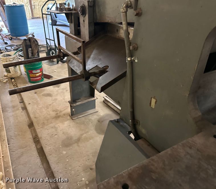 image for item DQ6436 Metal Muncher MM61-E  iron worker 