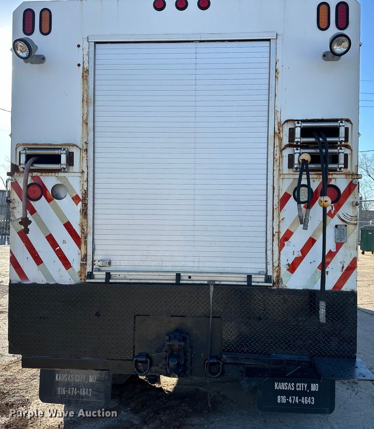 image for item DQ6443 2009 International Workstar 7300 utility / service truck