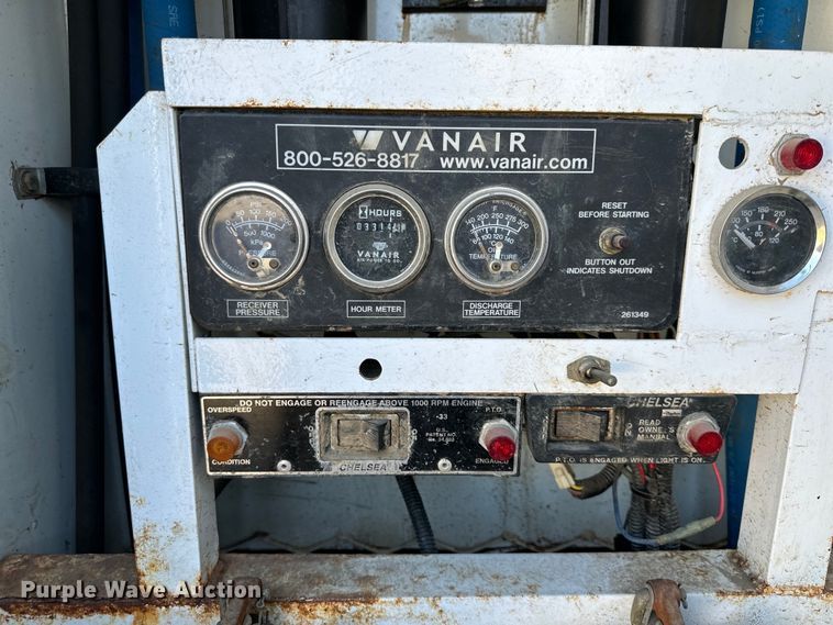 image for item DQ6443 2009 International Workstar 7300 utility / service truck