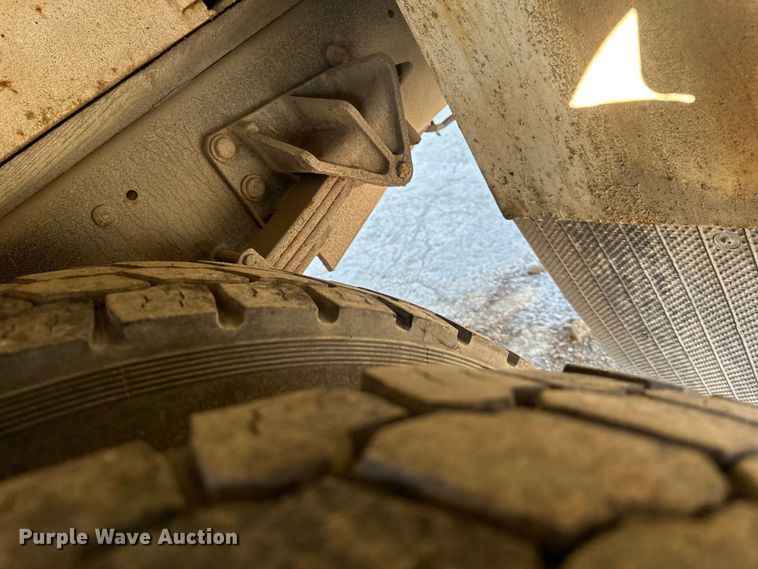 image for item DQ6443 2009 International Workstar 7300 utility / service truck