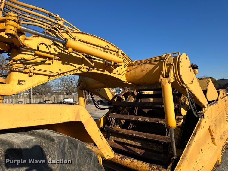 image for item DQ6444 1978 John Deere 762 elevating scraper