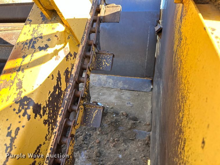 image for item DQ6444 1978 John Deere 762 elevating scraper