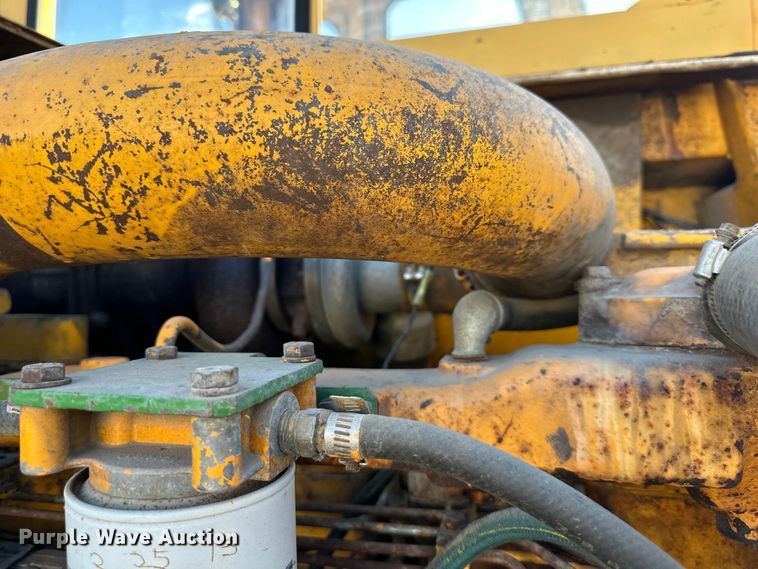 image for item DQ6444 1978 John Deere 762 elevating scraper