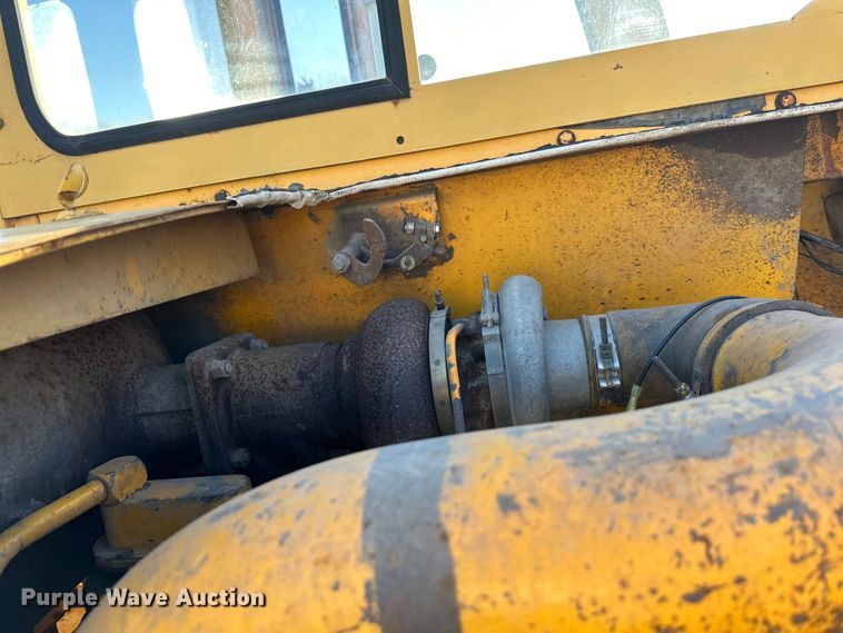 image for item DQ6444 1978 John Deere 762 elevating scraper