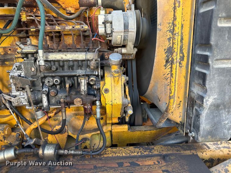 image for item DQ6444 1978 John Deere 762 elevating scraper