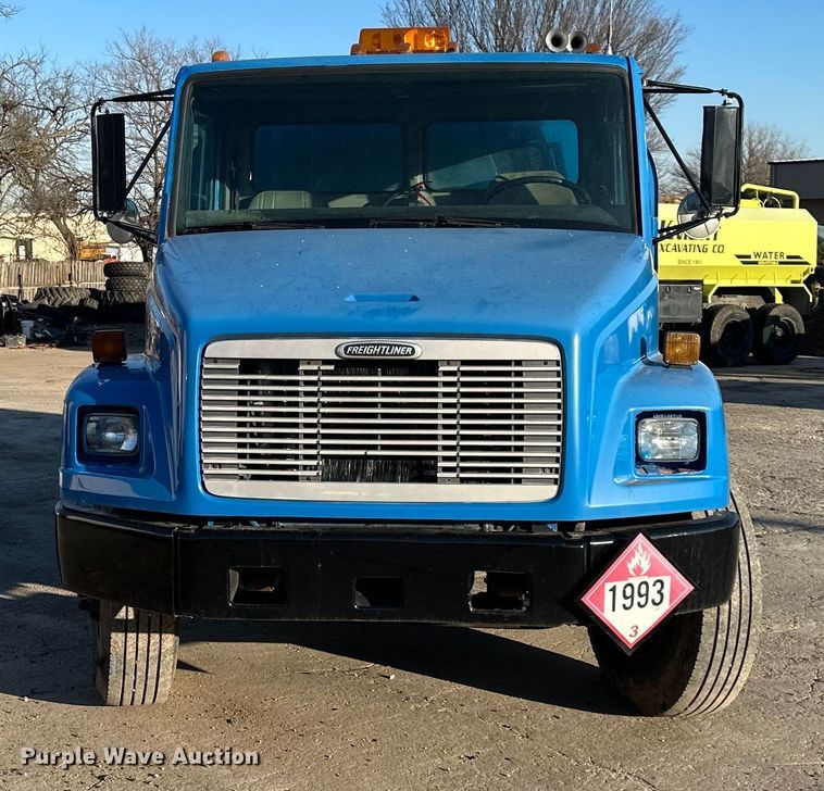 image for item DQ6445 1997 Freightliner FL80 fuel truck