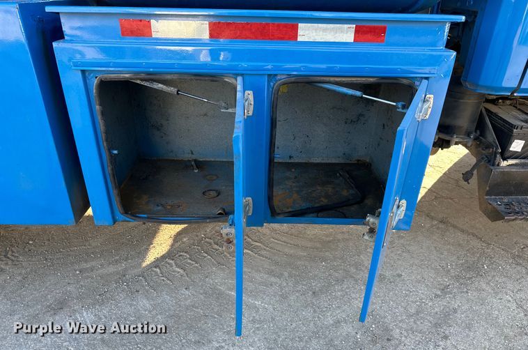 image for item DQ6445 1997 Freightliner FL80 fuel truck