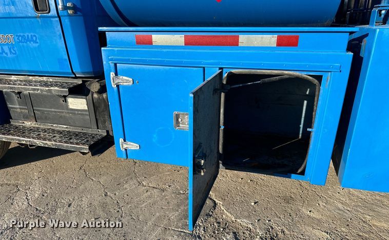 image for item DQ6445 1997 Freightliner FL80 fuel truck