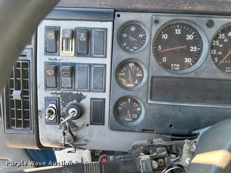 image for item DQ6445 1997 Freightliner FL80 fuel truck