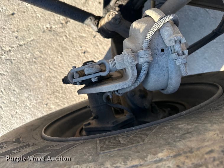 image for item DQ6445 1997 Freightliner FL80 fuel truck