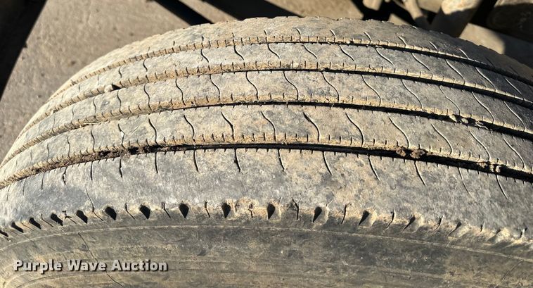 image for item DQ6445 1997 Freightliner FL80 fuel truck