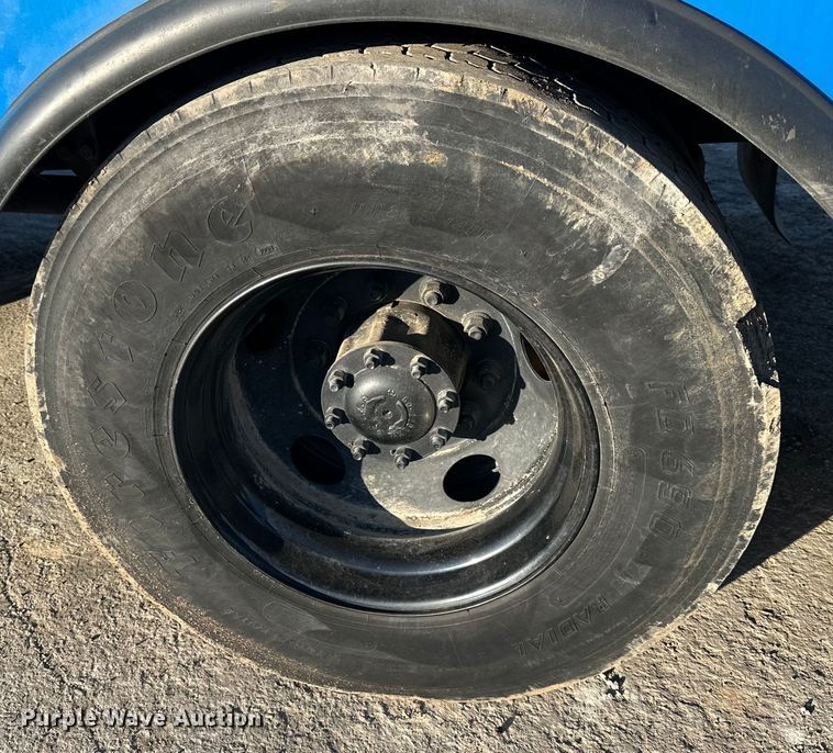 image for item DQ6445 1997 Freightliner FL80 fuel truck