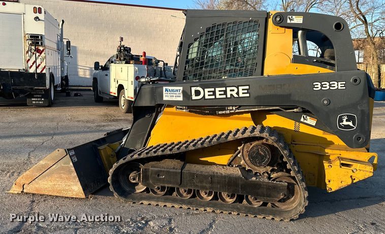 image for item DQ6447 2015 John Deere 333E tracked skid steer loader