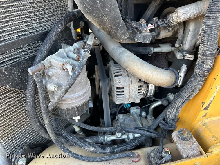 image for item DQ6447 2015 John Deere 333E tracked skid steer loader