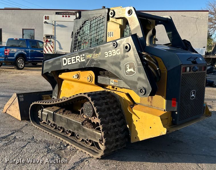 image for item DQ6448 2017 John Deere 333G tracked skid steer loader