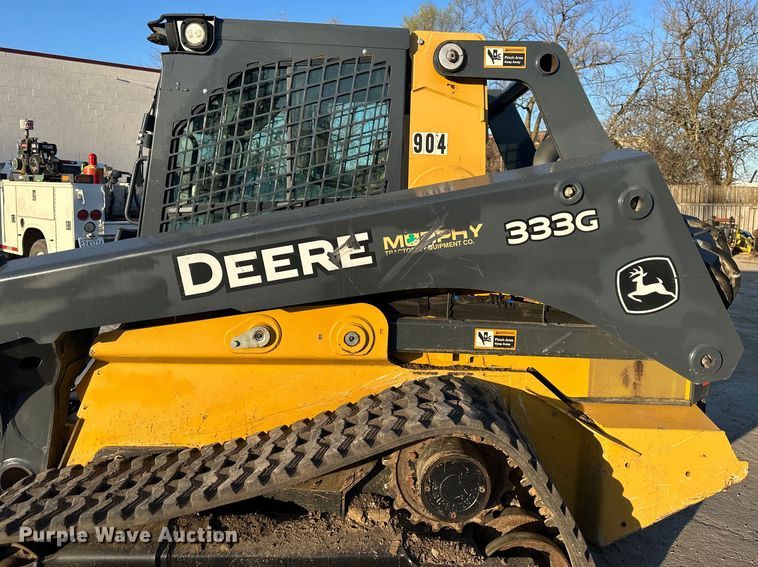 image for item DQ6448 2017 John Deere 333G tracked skid steer loader