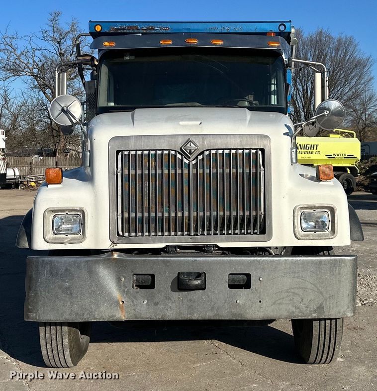 image for item DQ6449 2007 International  5500i dump truck