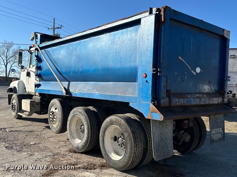 image for item DQ6449 2007 International  5500i dump truck