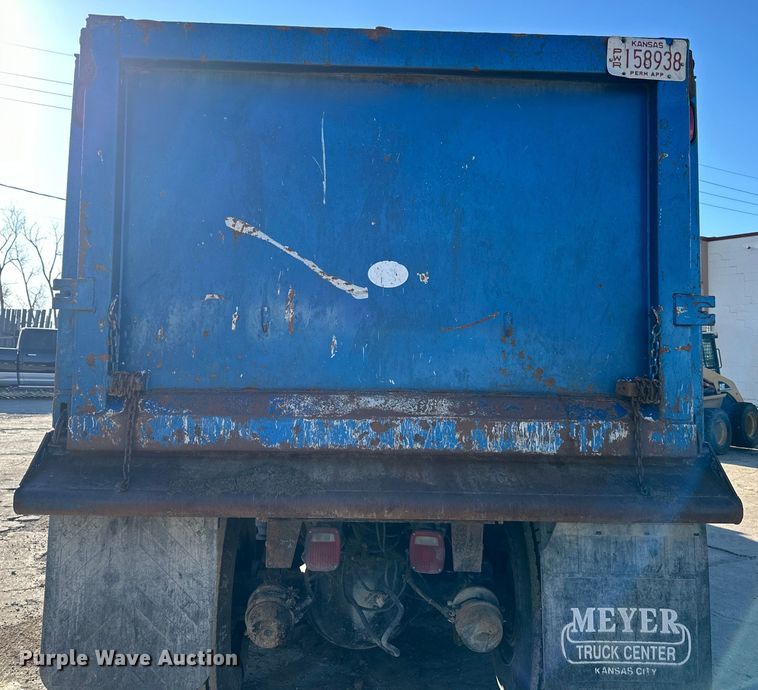 image for item DQ6449 2007 International  5500i dump truck