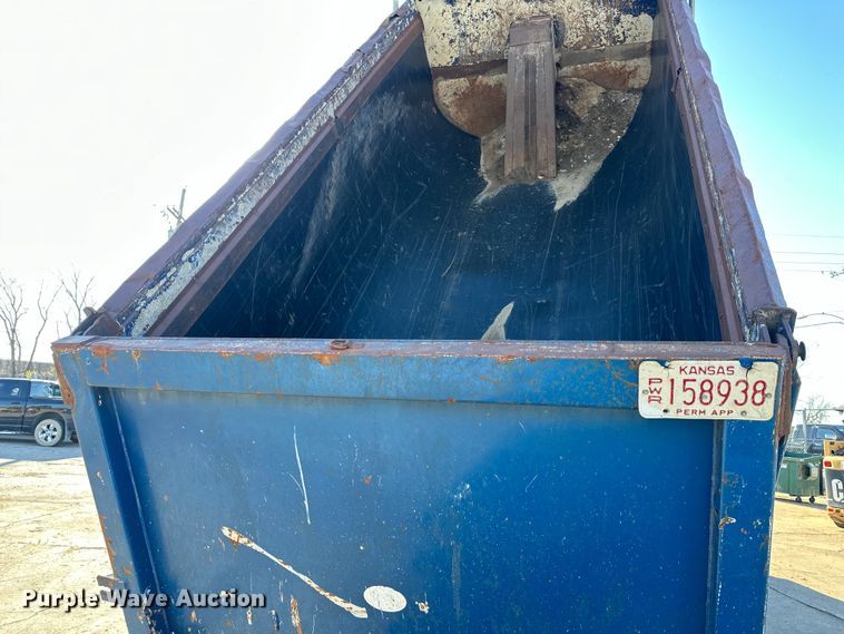 image for item DQ6449 2007 International  5500i dump truck